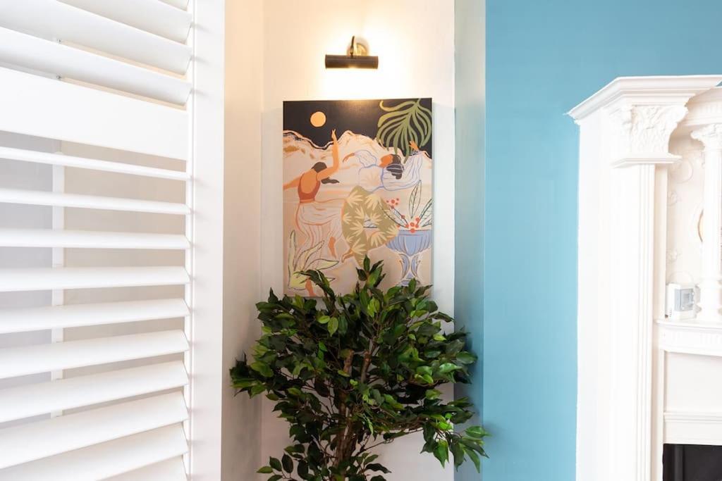 Regency Grade II Listed Townhouse By Centre And Beach برايتون المظهر الخارجي الصورة